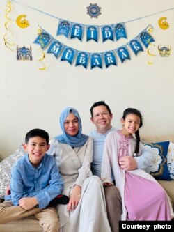 Novia Rahmi dan keluarga di Arlington, Virginia (dok: Novia Rahmi)