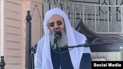 مولوی عبدالحمید، امام جمعه اهل سنت زاهدان. (آرشیو)