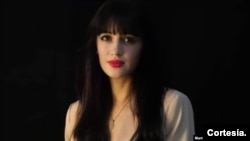 Marta Drobina, una chef ucraniana que vive con un hijo con necesidades especiales, encontró empleo en un encontró un empleo en un restaurante de hotel, donde cocina comidas europeas para los turistas y ocasionalmente trabaja en servicios de hostelería.