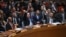 Дванаесет од 15-те членови на Советот гласаа за, додека Велика Британија и Швајцарија беа воздржани