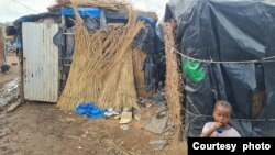 流離失所的馬里人在巴馬科搭建的臨時住所。（2023年6月12日）