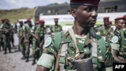 Wanajeshi wa Burundi walipowasili katika uwanja wa Goma, DRC, March 5, 2023 kuisaidia nchi hiyo kupata amani.