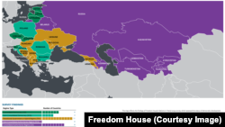 Mapa zemalja u istraživanju Fridom Hausa "Nacije u tranziciji 2024." 