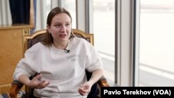 Катераина Прийммак: «Я, як бойовий медик, можу це сказати, що має бути якісне забезпечення. А у нас навіть у Сирського був підробний турнікет на броніку».