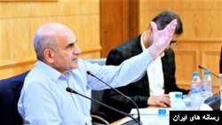  فرشاد مومنی، عضو هیات علمی دانشگاه علامه طباطبایی تهران