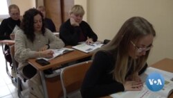 Learning Turkish Puts Ukrainians, Russians in Same Classroom