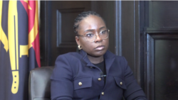 Dívidas de Angola colocam governo entre a espada e a parede - 3:25
