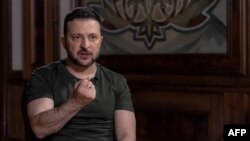 Секоја одлука до која доаѓаме ние, а потоа и сите заедно, доцни околу една година, рече украинскиот претседател