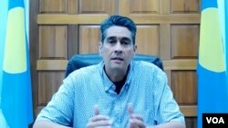 视频截图：2023年10月10日，帕劳总统惠普斯通过 Zoom 接受了美国之音记者杰西卡·斯通的采访。