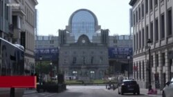 ཡུ་རོབ་ཀྱི་གཡས་ཐལ་བར་འོས་བསྡུའི་ཁྲོད་རྒྱབ་སྐྱོར་ཆེན་པོ་ཐོབ། 