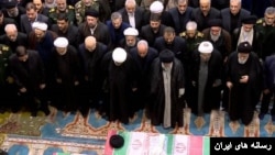 مراسم نماز بر پیکر ابراهیم رئیسی و هیات همراهش 