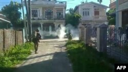 ရခိုင်ပြည်နယ် ပေါက်တောမြို့ တိုက်ပွဲတခုအတွင်းတွေ့ရတဲ့ ရက္ခိုင့်တပ်တော် (AA) တပ်ဖွဲ့ဝင်များ