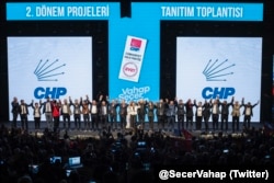 Vahap Seçer yeni dönem projelerini tanıttı.