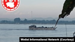 ဧရာဝတီမြစ်ကို ဆန်တက်တဲ့ စစ်ကောင်စီသင်္ဘောတွေ အနီးနားရွာတချို့ကို ပစ်ခတ် (ဇူလိုင် ၂၆၊ ၂၀၂၃)