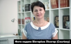 Директорка центральної бібліотеки Маріуполя Вікторія Лісогор в бібліотеці до захоплення міста росіянами.