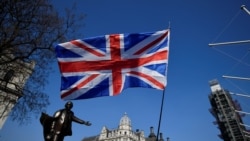 英警方：一名被控向香港情報機構提供協助的男子被發現死在公園