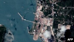 រូបភាពផ្កាយរណបនៃមូលដ្ឋានទ័ពជើងទឹករាមបានបញ្ជាក់ថា ការសាងសង់ជិតរួចរាល់។ (រូបផ្តល់ដោយ BlackSky Technology Inc តាមរយៈ​ AFP)