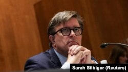 Džejms O’Brajen, šef Kancelarije za koordinaciju sankcija u State Departmentu, na pretresu Odbora za spoljnopolitičke poslove Senata SAD o sankcijama, 28. septembra 2022. godine. (Foto: Reuters/Sarah Silbiger)