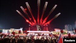 Vojna parada u Pjongjangu povodom 70. godišnjice završetka Korejskog rata