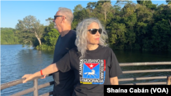 Silvia Casado lleva más de dos décadas en Puerto Rico, el segundo lugar que la acogió en su vida tras verse obligada a huir de Venezuela, país al que había llegado tras salir de Cuba. 