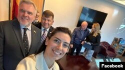 Народний депутат України Марія Мезенцева під час візиту до Фенікса, штат Аризона, 4 грудня 2023. Фото з www.facebook.com/maria.mezentseva
