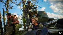 Wanajeshi wa Ukraine katika kijiji cha Shandrygolovo, karibu na Lyman, Ukraine. Oct 4 2022