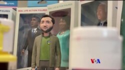 ရန်ပုံငွေရှာတဲ့ယူကရိန်းသမ္မတပုံတူအရုပ်လေးများ“ထူးခြားဆန်းပြားသတင်းများ” 