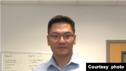 位於美國德州的山姆休斯頓州立大學政治系副教授翁履中 (照片提供:翁履中)