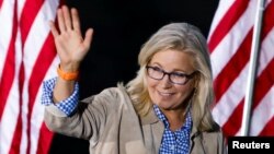 لز چینی ریپبلیکن پارٹی میں سابق صدر ڈانلڈ ٹرمپ کی شدید ناقد ہیں۔ فائل فوٹو