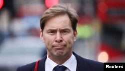 توبیاس ایلوود، عضو پارلمان بریتانیا 