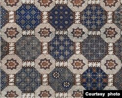 Batik Motif Kotak Manca Warni Bintang (CA 1950) asal Jogja (foto: courtesy).