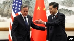 លោក Blinkin បាន​ជួប​លោក Qin និង​លោក Wang Yi នៅ​ក្នុង​ទីក្រុង​ប៉េកាំង​កាលពីថ្ងៃទី១៨ មិថុនា ឆ្នាំ២០២៣។