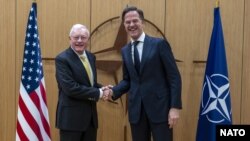 Специјалниот претставник на САД за Украина и Русија Кит Келог, се состана со генералниот секретар на НАТО Марк Руте на 17 февруари