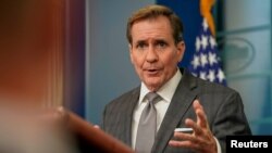 ARCHIVO - El portavoz del Consejo de Seguridad Nacional de EEUU, John Kirby, habla en una conferencia de prensa en la Casa Blanca, el 26 de octubre del 2023..