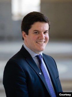 报告作者、知名国际问题专家布拉德利·贾丁(Bradley Jardine)。(照片来源于威尔逊中心)