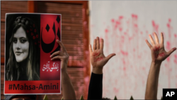 مهسا امینی - پوستر