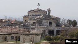 تصویری از ویلای باز کریم برزنجی، سرمایه‌دار کُرد عراقی، که هدف حملات موشکی سپاه پاسداران انقلاب اسلامی قرار گرفت. ١٣ مارس ٢٠٢٢