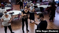 HEALTH-CORONAVIRUS/NEW YORK-SENIORS DANCE