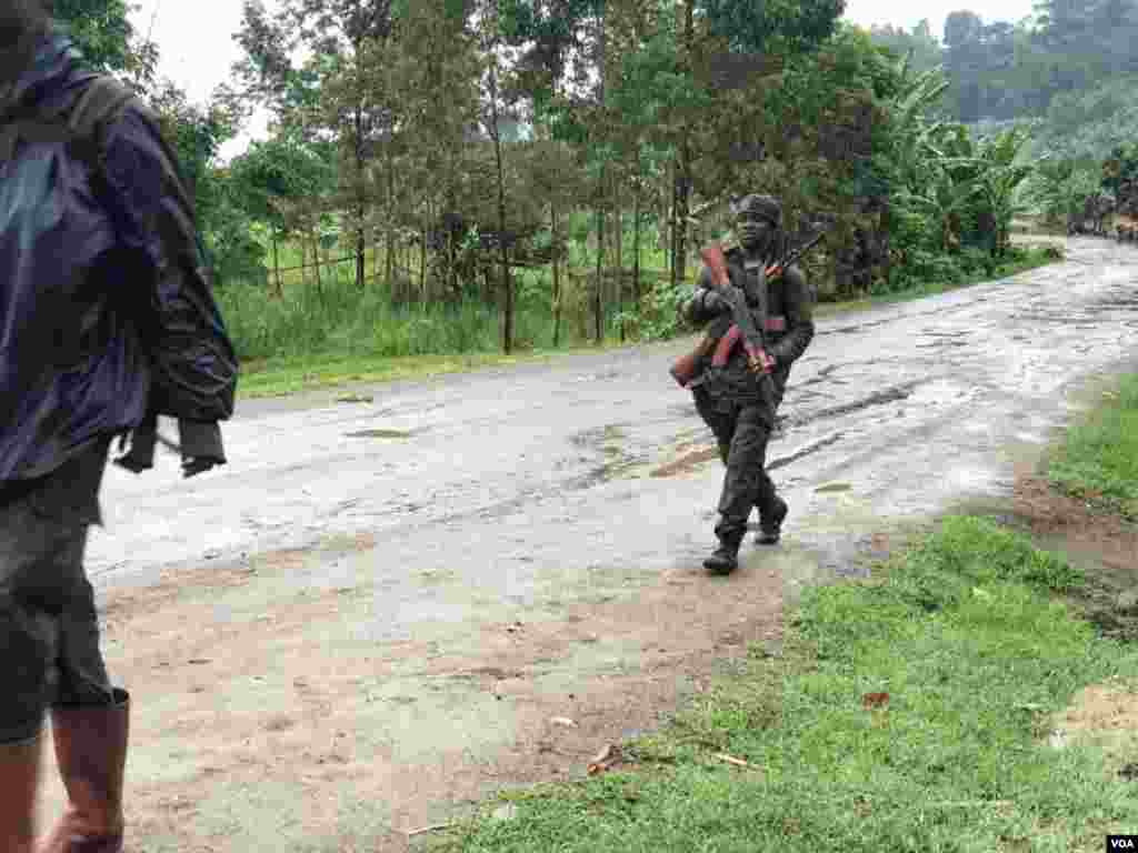 Jeshi la Jamhuri ya Kidemokrasia ya Congo, DRC, lilifanikiwa tena kuwafukuza waasi wa M23 na katika maeneo kadhaa ya wilaya ya Rutshuru.