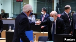 Los ministros de Relaciones Exteriores de la Unión Europea aprobaron sanciones contra violadores de derechos humanos en varias partes del mundo el 22 de marzo de 2021.