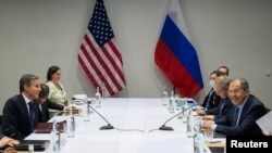 美國國務卿布林肯與俄羅斯外長拉夫羅夫在雷克雅未克舉行雙邊會談。 (2019年5月19日) 