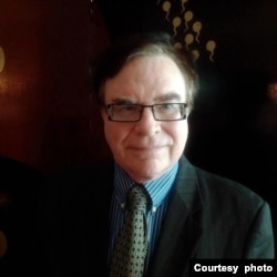 加拿大渥太华的麦克唐纳-劳里研究所高级研究员伯顿 (照片提供：伯顿)