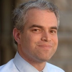 斯坦福大學研究冷戰時期美國外交政策的歷史學者羅伯特·拉科夫（Robert B. Rakove）(照片來源：大學網站）