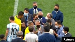 دیدار نیمه‌ تمام برزیل و آرژانتین