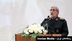 یک مقام سپاه پاسداران انقلاب اسلامی که روزنامه تلگراف به نام او اشاره نکرد، گفت که بسیاری اسماعیل قاآنی، فرمانده نیروی قدس، را مسئول سرنگونی حکومت اسد می‌دانند.