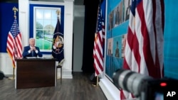 資料照片：拜登總統2021年9月22日在第76屆聯合國大會期間在白宮南院禮堂舉行的COVID-19在線峰會上講話。（美聯社）