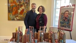 Американка відтворила з імбирного печива розбитий росіянами Маріуполь. Відео