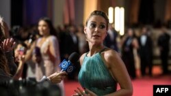 L'actrice égyptienne Menna Shalabi a été condamnée jeudi à un an de prison avec sursis après avoir été interpellée à l'aéroport du Caire en possession de bonbons au cannabis à son retour des Etats-Unis