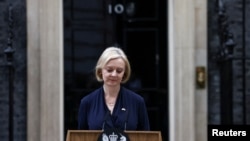 英國首相卓慧思（Liz Truss）星期四（10月20日）宣佈辭去首相職務，她擔任首相一共只有44天時間。