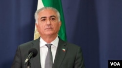 شاهزاده رضا پهلوی، در کنفرانس خبری - ۲۸ مهر ۱۴۰۱